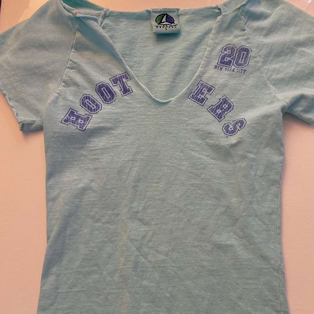 Vintage Hooters shirt
